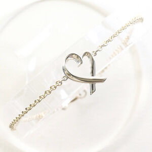 TIFFANY & CO. Silver Heart Charm Bracelet